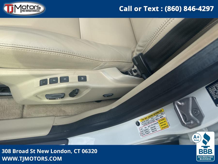 2015 Volvo XC60 2015.5 AWD 4dr T5 Premier, available for sale in New London, Connecticut | TJ Motors LLC. New London, Connecticut 2015 Volvo XC60 2015.5 AWD 4dr T5 Premier, available for sale in New London, Connecticut | TJ Motors LLC. New London, Connecticut