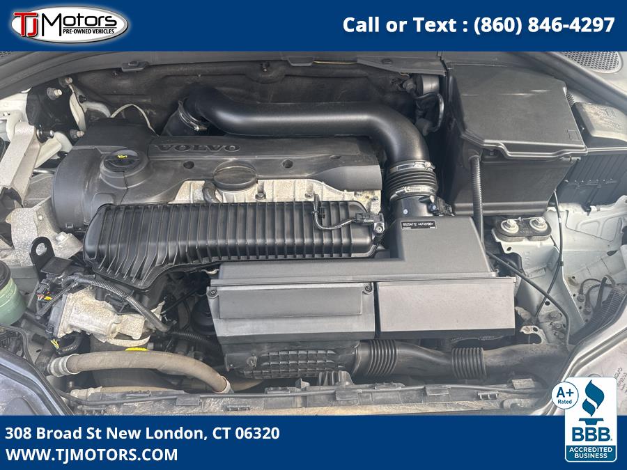 2015 Volvo XC60 2015.5 AWD 4dr T5 Premier, available for sale in New London, Connecticut | TJ Motors LLC. New London, Connecticut 2015 Volvo XC60 2015.5 AWD 4dr T5 Premier, available for sale in New London, Connecticut | TJ Motors LLC. New London, Connecticut