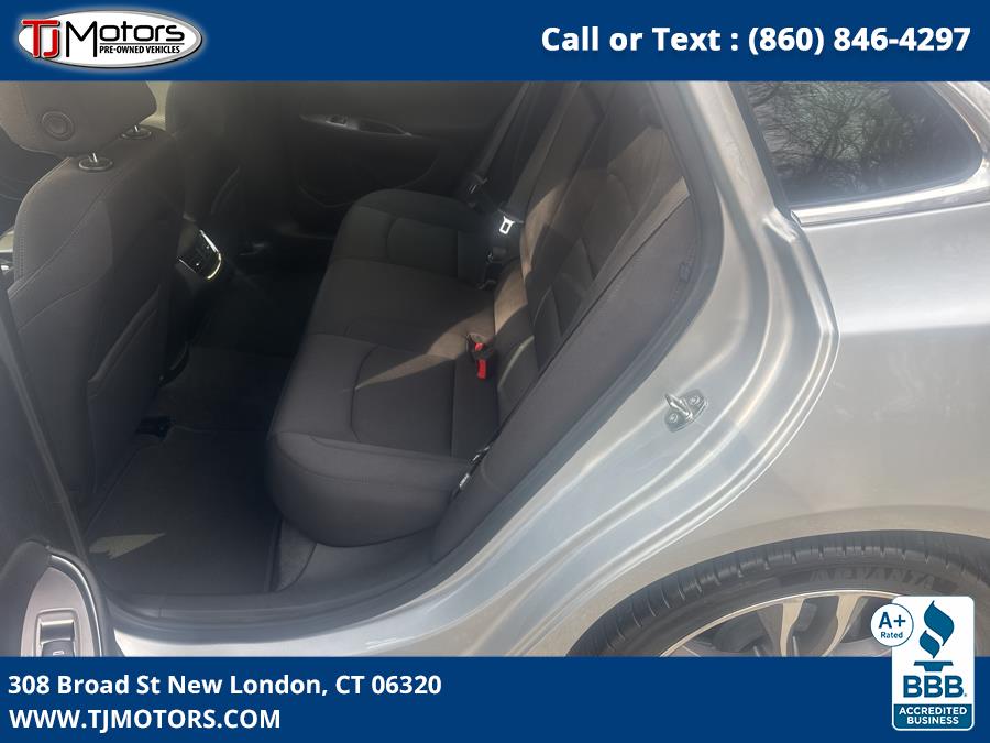2022 Chevrolet Malibu 4dr Sdn LT, available for sale in New London, Connecticut | TJ Motors LLC. New London, Connecticut 2022 Chevrolet Malibu 4dr Sdn LT, available for sale in New London, Connecticut | TJ Motors LLC. New London, Connecticut