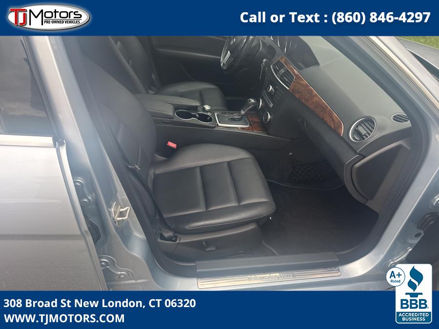 2014 Mercedes-Benz C-Class 4dr Sdn C300 Sport 4MATIC, available for sale in New London, Connecticut | TJ Motors LLC. New London, Connecticut 2014 Mercedes-Benz C-Class 4dr Sdn C300 Sport 4MATIC, available for sale in New London, Connecticut | TJ Motors LLC. New London, Connecticut