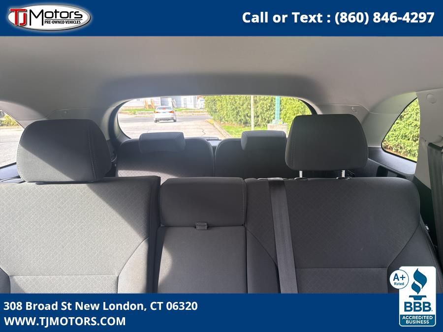 2016 Kia Sorento AWD 4dr 3.3L LX, available for sale in New London, Connecticut | TJ Motors LLC. New London, Connecticut 2016 Kia Sorento AWD 4dr 3.3L LX, available for sale in New London, Connecticut | TJ Motors LLC. New London, Connecticut