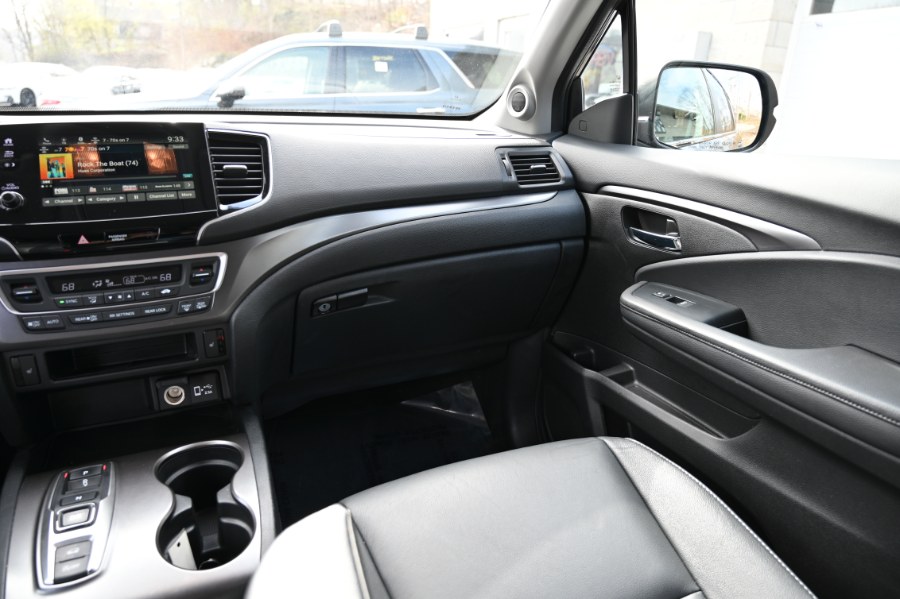 2022 Honda Pilot EX-L AWD, available for sale in Waterbury, Connecticut | Highline Car Connection. Waterbury, Connecticut 2022 Honda Pilot EX-L AWD, available for sale in Waterbury, Connecticut | Highline Car Connection. Waterbury, Connecticut