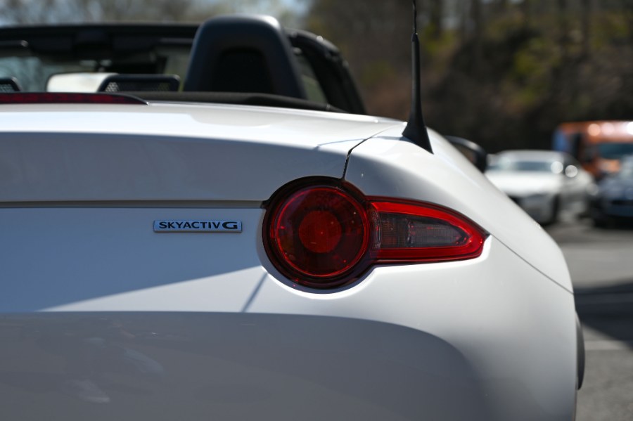 2021 Mazda MX-5 Miata Sport Auto, available for sale in Waterbury, Connecticut | Highline Car Connection. Waterbury, Connecticut 2021 Mazda MX-5 Miata Sport Auto, available for sale in Waterbury, Connecticut | Highline Car Connection. Waterbury, Connecticut