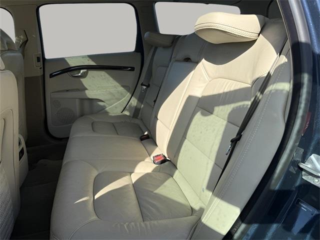 2014 Volvo Xc70 T6, available for sale in Stratford, Connecticut | Wiz Leasing Inc. Stratford, Connecticut 2014 Volvo Xc70 T6, available for sale in Stratford, Connecticut | Wiz Leasing Inc. Stratford, Connecticut