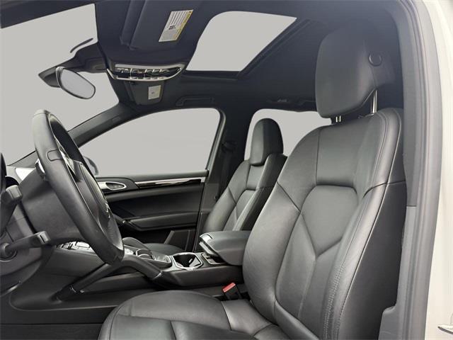 2013 Porsche Cayenne S Hybrid, available for sale in Stratford, Connecticut | Wiz Leasing Inc. Stratford, Connecticut 2013 Porsche Cayenne S Hybrid, available for sale in Stratford, Connecticut | Wiz Leasing Inc. Stratford, Connecticut