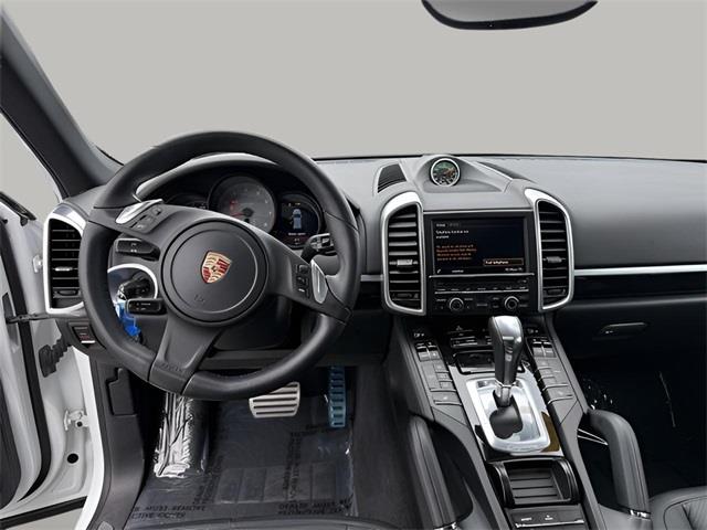 2013 Porsche Cayenne S Hybrid, available for sale in Stratford, Connecticut | Wiz Leasing Inc. Stratford, Connecticut 2013 Porsche Cayenne S Hybrid, available for sale in Stratford, Connecticut | Wiz Leasing Inc. Stratford, Connecticut