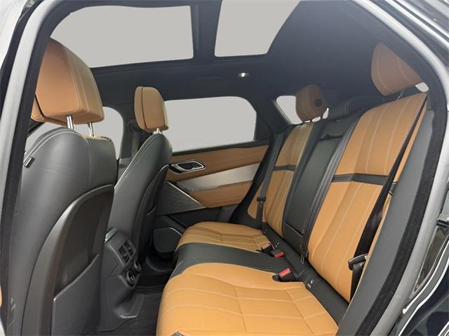 2019 Land Rover Range Rover Velar SE R-Dynamic, available for sale in Stratford, Connecticut | Wiz Leasing Inc. Stratford, Connecticut 2019 Land Rover Range Rover Velar SE R-Dynamic, available for sale in Stratford, Connecticut | Wiz Leasing Inc. Stratford, Connecticut