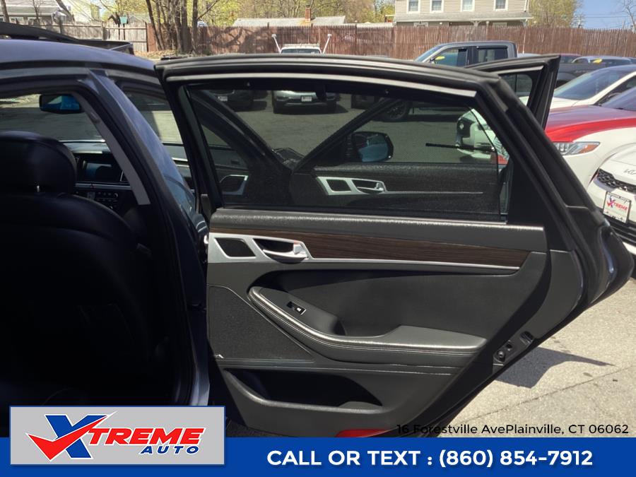 2015 Hyundai Genesis 4dr Sdn V6 3.8L AWD, available for sale in Plainville, Connecticut | Xtreme Auto. Plainville, Connecticut 2015 Hyundai Genesis 4dr Sdn V6 3.8L AWD, available for sale in Plainville, Connecticut | Xtreme Auto. Plainville, Connecticut