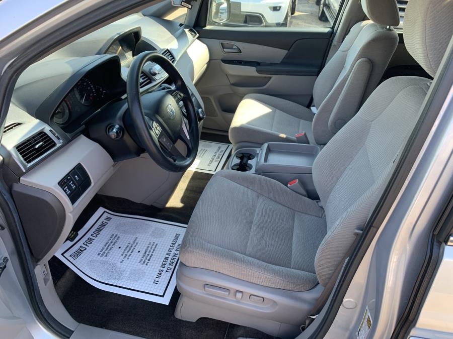 2013 Honda Odyssey 5dr EX, available for sale in Springfield, Massachusetts | Absolute Motors Inc. Springfield, Massachusetts 2013 Honda Odyssey 5dr EX, available for sale in Springfield, Massachusetts | Absolute Motors Inc. Springfield, Massachusetts