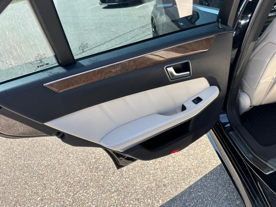 2014 Mercedes-Benz E-Class 4dr Sdn E550 Sport 4MATIC, available for sale in South Windsor, Connecticut | Mike And Tony Auto Sales, Inc. South Windsor, Connecticut 2014 Mercedes-Benz E-Class 4dr Sdn E550 Sport 4MATIC, available for sale in South Windsor, Connecticut | Mike And Tony Auto Sales, Inc. South Windsor, Connecticut