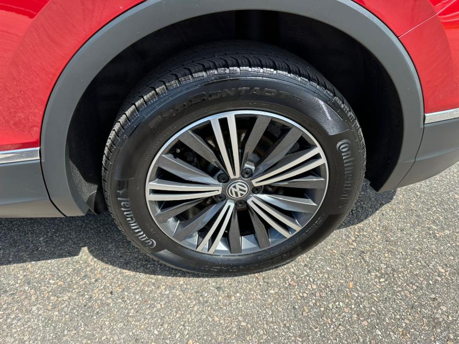 2019 Volkswagen Tiguan 2.0T SEL 4MOTION, available for sale in South Windsor, Connecticut | Mike And Tony Auto Sales, Inc. South Windsor, Connecticut 2019 Volkswagen Tiguan 2.0T SEL 4MOTION, available for sale in South Windsor, Connecticut | Mike And Tony Auto Sales, Inc. South Windsor, Connecticut