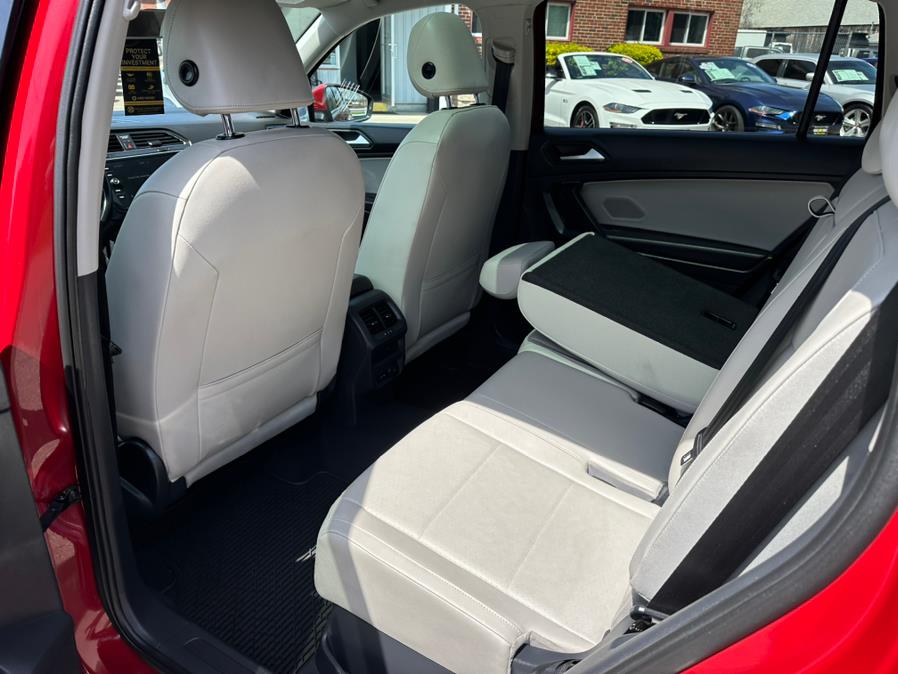 2019 Volkswagen Tiguan 2.0T SEL 4MOTION, available for sale in South Windsor, Connecticut | Mike And Tony Auto Sales, Inc. South Windsor, Connecticut 2019 Volkswagen Tiguan 2.0T SEL 4MOTION, available for sale in South Windsor, Connecticut | Mike And Tony Auto Sales, Inc. South Windsor, Connecticut