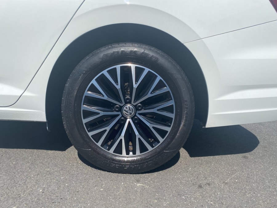2019 Volkswagen Jetta SE Auto w/SULEV, available for sale in Paterson, New Jersey | DZ Automall. Paterson, New Jersey 2019 Volkswagen Jetta SE Auto w/SULEV, available for sale in Paterson, New Jersey | DZ Automall. Paterson, New Jersey