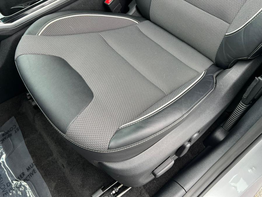 2022 Kia Niro EV S FWD, available for sale in Daly City, California | Green Light Auto Wholesale. Daly City, California 2022 Kia Niro EV S FWD, available for sale in Daly City, California | Green Light Auto Wholesale. Daly City, California