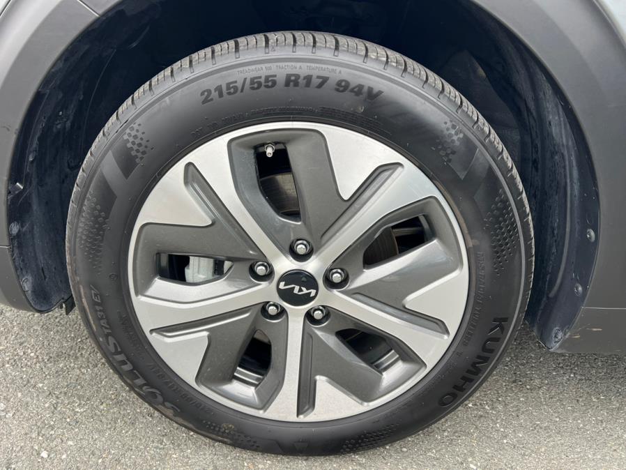 2022 Kia Niro EV S FWD, available for sale in Daly City, California | Green Light Auto Wholesale. Daly City, California 2022 Kia Niro EV S FWD, available for sale in Daly City, California | Green Light Auto Wholesale. Daly City, California