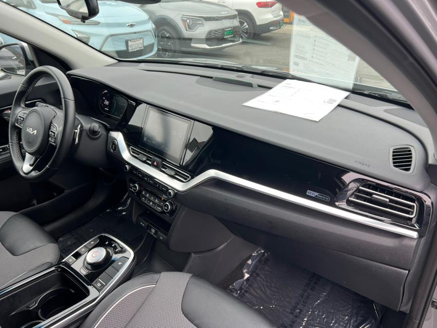 2022 Kia Niro EV S FWD, available for sale in Daly City, California | Green Light Auto Wholesale. Daly City, California 2022 Kia Niro EV S FWD, available for sale in Daly City, California | Green Light Auto Wholesale. Daly City, California