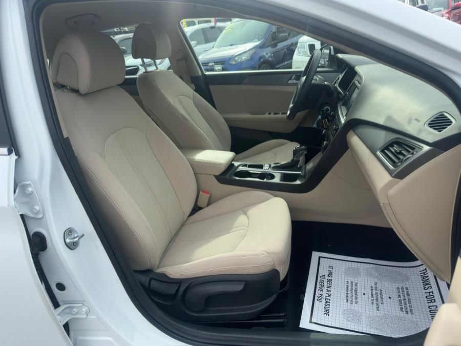 2016 Hyundai Sonata 4dr Sdn 2.4L PZEV, available for sale in Irvington , New Jersey | Auto Haus of Irvington Corp. Irvington , New Jersey 2016 Hyundai Sonata 4dr Sdn 2.4L PZEV, available for sale in Irvington , New Jersey | Auto Haus of Irvington Corp. Irvington , New Jersey