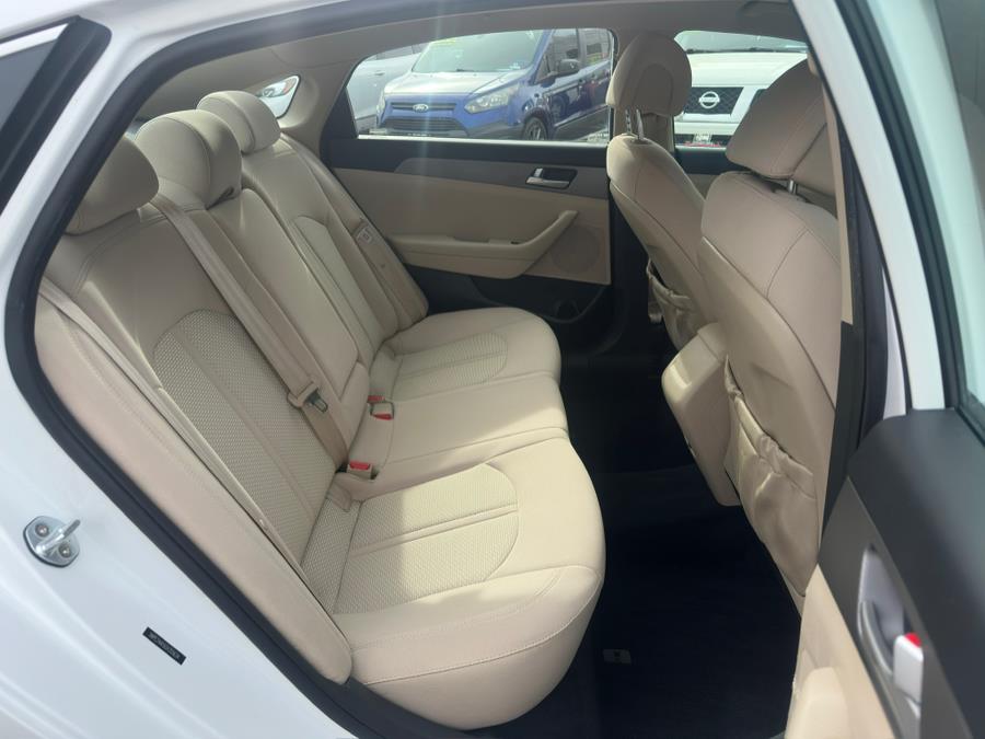 2016 Hyundai Sonata 4dr Sdn 2.4L PZEV, available for sale in Irvington , New Jersey | Auto Haus of Irvington Corp. Irvington , New Jersey 2016 Hyundai Sonata 4dr Sdn 2.4L PZEV, available for sale in Irvington , New Jersey | Auto Haus of Irvington Corp. Irvington , New Jersey