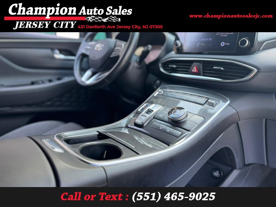 2021 Hyundai Santa Fe SEL AWD, available for sale in Jersey City, New Jersey | Champion Auto Sales. Jersey City, New Jersey 2021 Hyundai Santa Fe SEL AWD, available for sale in Jersey City, New Jersey | Champion Auto Sales. Jersey City, New Jersey