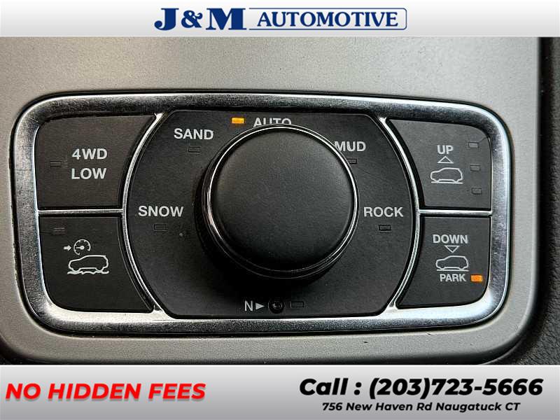 2020 Jeep Grand Cherokee Trailhawk, available for sale in Naugatuck, Connecticut | J&M Automotive Sls&Svc LLC. Naugatuck, Connecticut 2020 Jeep Grand Cherokee Trailhawk, available for sale in Naugatuck, Connecticut | J&M Automotive Sls&Svc LLC. Naugatuck, Connecticut
