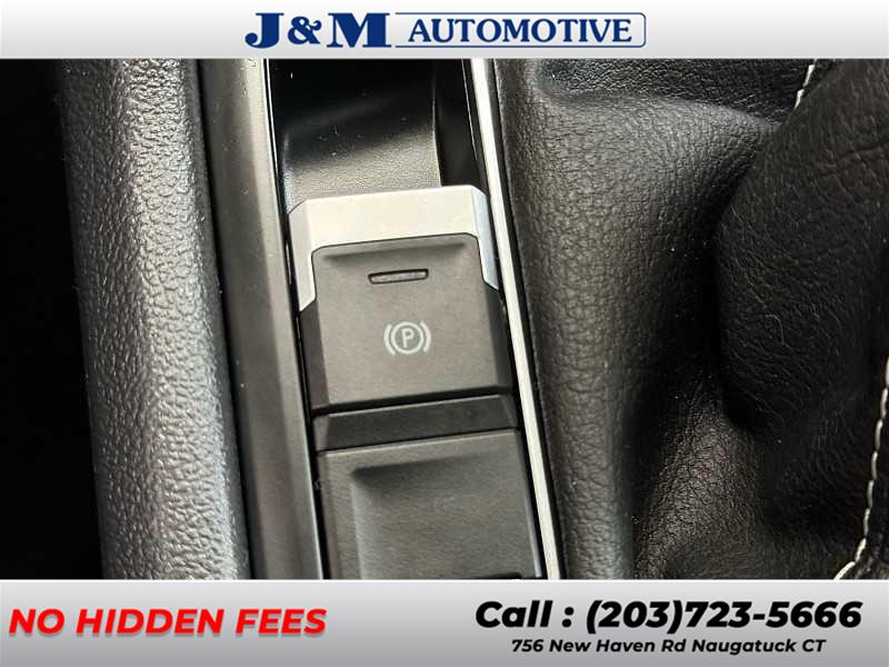 2022 Volkswagen Taos SE, available for sale in Naugatuck, Connecticut | J&M Automotive Sls&Svc LLC. Naugatuck, Connecticut 2022 Volkswagen Taos SE, available for sale in Naugatuck, Connecticut | J&M Automotive Sls&Svc LLC. Naugatuck, Connecticut