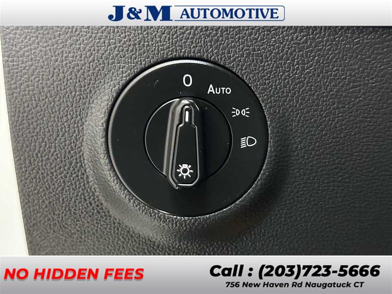 2022 Volkswagen Taos SE, available for sale in Naugatuck, Connecticut | J&M Automotive Sls&Svc LLC. Naugatuck, Connecticut 2022 Volkswagen Taos SE, available for sale in Naugatuck, Connecticut | J&M Automotive Sls&Svc LLC. Naugatuck, Connecticut