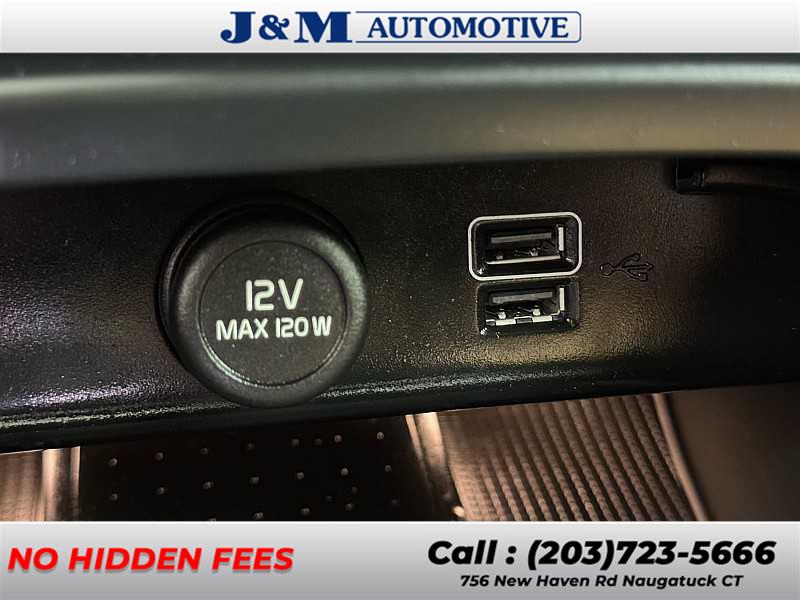 2022 Volvo Xc40 Inscription, available for sale in Naugatuck, Connecticut | J&M Automotive Sls&Svc LLC. Naugatuck, Connecticut 2022 Volvo Xc40 Inscription, available for sale in Naugatuck, Connecticut | J&M Automotive Sls&Svc LLC. Naugatuck, Connecticut