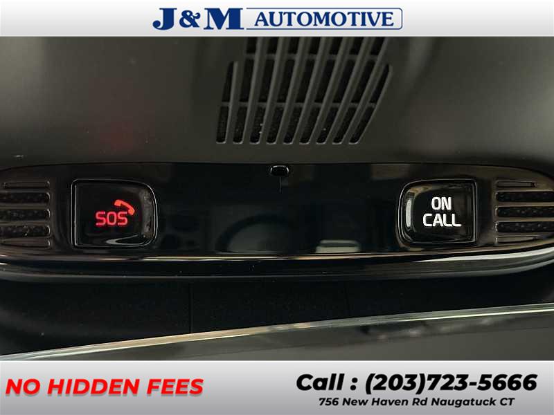 2022 Volvo Xc40 Inscription, available for sale in Naugatuck, Connecticut | J&M Automotive Sls&Svc LLC. Naugatuck, Connecticut 2022 Volvo Xc40 Inscription, available for sale in Naugatuck, Connecticut | J&M Automotive Sls&Svc LLC. Naugatuck, Connecticut