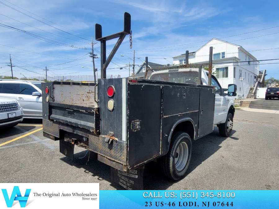 2005 Ford Super Duty F-350 DRW Reg Cab 141" WB 60" CA XL 4WD, available for sale in Lodi, New Jersey | AW Auto & Truck Wholesalers, Inc. Lodi, New Jersey 2005 Ford Super Duty F-350 DRW Reg Cab 141" WB 60" CA XL 4WD, available for sale in Lodi, New Jersey | AW Auto & Truck Wholesalers, Inc. Lodi, New Jersey