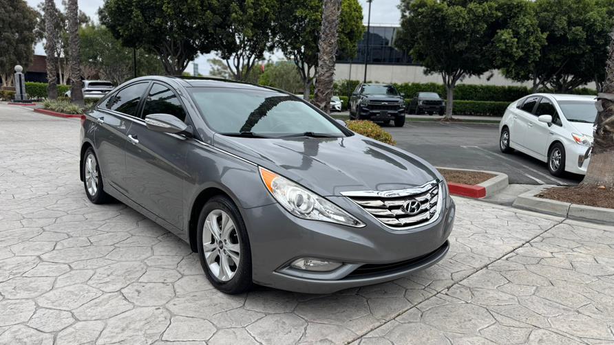 2013 Hyundai Sonata 4dr Sdn 2.4L Auto Limited, available for sale in Tustin, California | Carox LLC. Tustin, California 2013 Hyundai Sonata 4dr Sdn 2.4L Auto Limited, available for sale in Tustin, California | Carox LLC. Tustin, California
