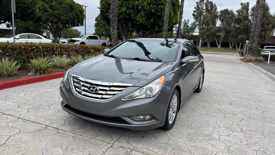 2013 Hyundai Sonata 4dr Sdn 2.4L Auto Limited, available for sale in Tustin, California | Carox LLC. Tustin, California 2013 Hyundai Sonata 4dr Sdn 2.4L Auto Limited, available for sale in Tustin, California | Carox LLC. Tustin, California
