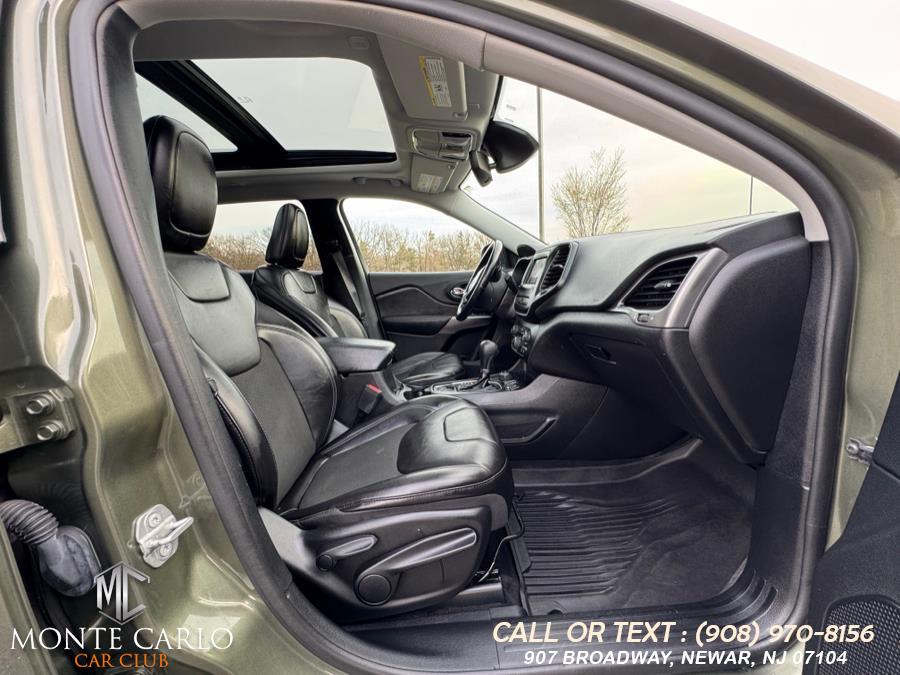2021 Jeep Cherokee Latitude Plus 4x4, available for sale in Newark, New Jersey | Monte Carlo Car Club llc. Newark, New Jersey 2021 Jeep Cherokee Latitude Plus 4x4, available for sale in Newark, New Jersey | Monte Carlo Car Club llc. Newark, New Jersey