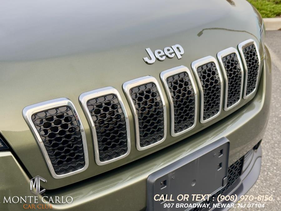 2021 Jeep Cherokee Latitude Plus 4x4, available for sale in Newark, New Jersey | Monte Carlo Car Club llc. Newark, New Jersey 2021 Jeep Cherokee Latitude Plus 4x4, available for sale in Newark, New Jersey | Monte Carlo Car Club llc. Newark, New Jersey