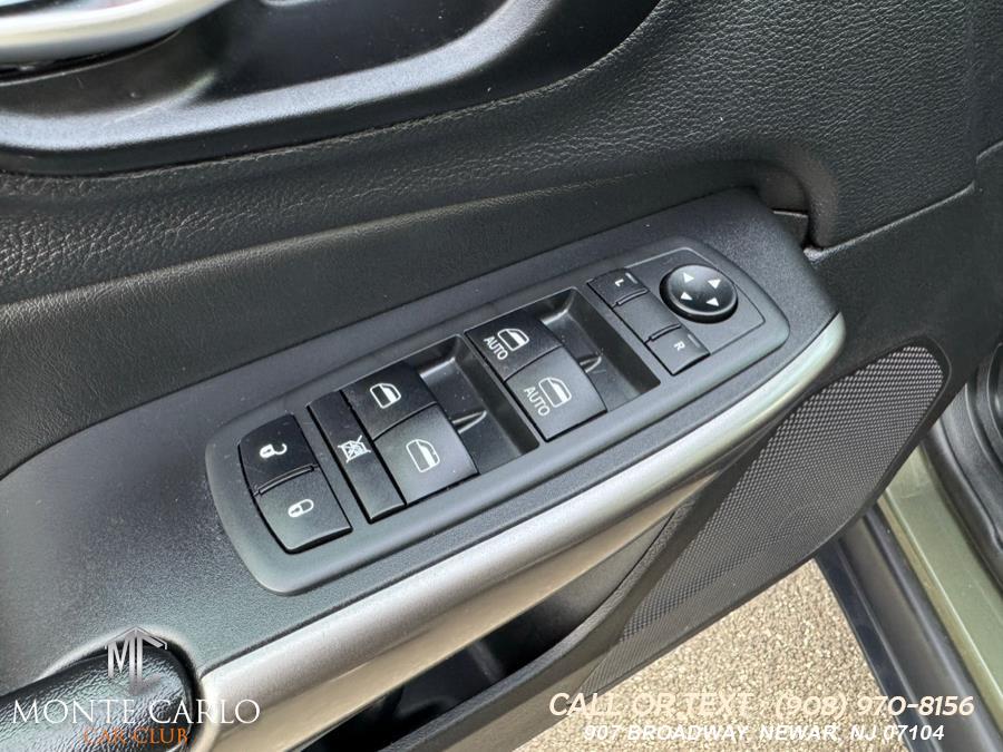 2021 Jeep Cherokee Latitude Plus 4x4, available for sale in Newark, New Jersey | Monte Carlo Car Club llc. Newark, New Jersey 2021 Jeep Cherokee Latitude Plus 4x4, available for sale in Newark, New Jersey | Monte Carlo Car Club llc. Newark, New Jersey