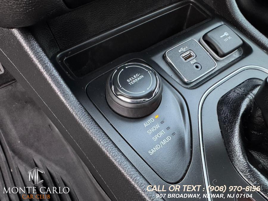 2021 Jeep Cherokee Latitude Plus 4x4, available for sale in Newark, New Jersey | Monte Carlo Car Club llc. Newark, New Jersey 2021 Jeep Cherokee Latitude Plus 4x4, available for sale in Newark, New Jersey | Monte Carlo Car Club llc. Newark, New Jersey