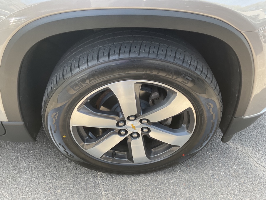 2018 Chevrolet Traverse AWD 4dr LT Leather w/3LT, available for sale in Waterbury, Connecticut | Jim Juliani Motors. Waterbury, Connecticut 2018 Chevrolet Traverse AWD 4dr LT Leather w/3LT, available for sale in Waterbury, Connecticut | Jim Juliani Motors. Waterbury, Connecticut