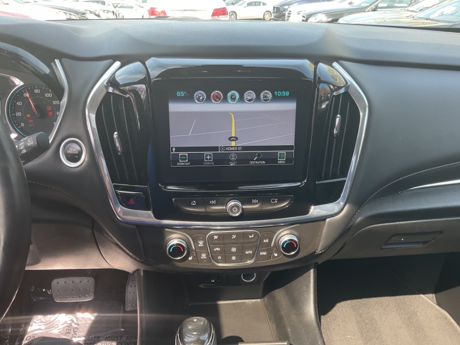 2018 Chevrolet Traverse AWD 4dr LT Leather w/3LT, available for sale in Waterbury, Connecticut | Jim Juliani Motors. Waterbury, Connecticut 2018 Chevrolet Traverse AWD 4dr LT Leather w/3LT, available for sale in Waterbury, Connecticut | Jim Juliani Motors. Waterbury, Connecticut