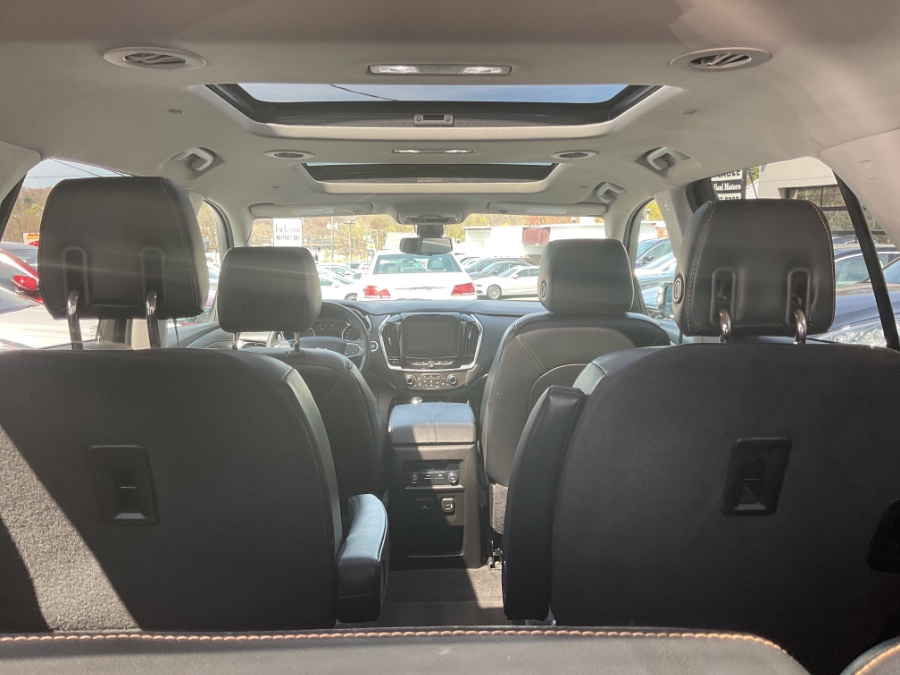 2018 Chevrolet Traverse AWD 4dr LT Leather w/3LT, available for sale in Waterbury, Connecticut | Jim Juliani Motors. Waterbury, Connecticut 2018 Chevrolet Traverse AWD 4dr LT Leather w/3LT, available for sale in Waterbury, Connecticut | Jim Juliani Motors. Waterbury, Connecticut