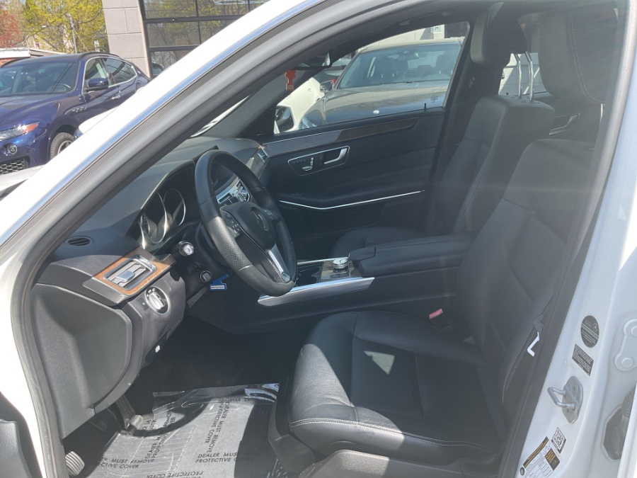 2015 Mercedes-Benz E-Class 4dr Sdn E 350 Luxury 4MATIC, available for sale in Waterbury, Connecticut | Jim Juliani Motors. Waterbury, Connecticut 2015 Mercedes-Benz E-Class 4dr Sdn E 350 Luxury 4MATIC, available for sale in Waterbury, Connecticut | Jim Juliani Motors. Waterbury, Connecticut