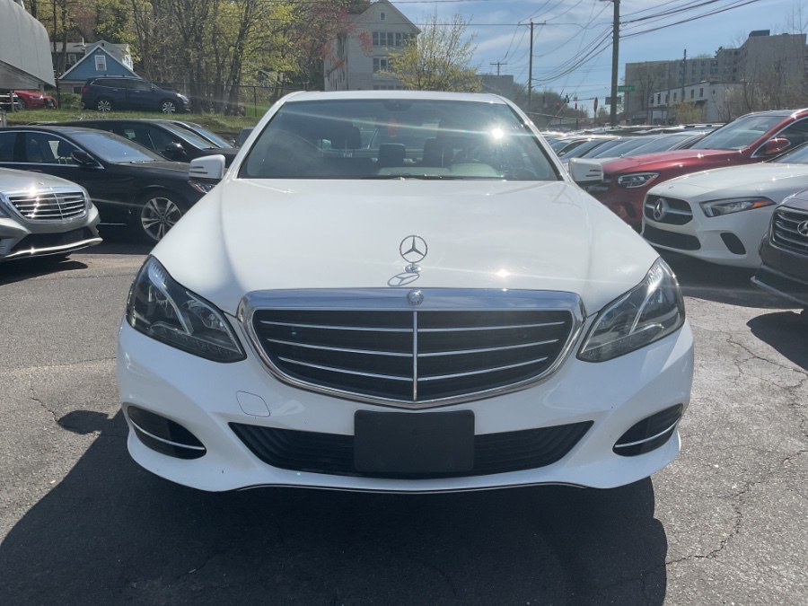 2015 Mercedes-Benz E-Class 4dr Sdn E 350 Luxury 4MATIC, available for sale in Waterbury, Connecticut | Jim Juliani Motors. Waterbury, Connecticut 2015 Mercedes-Benz E-Class 4dr Sdn E 350 Luxury 4MATIC, available for sale in Waterbury, Connecticut | Jim Juliani Motors. Waterbury, Connecticut