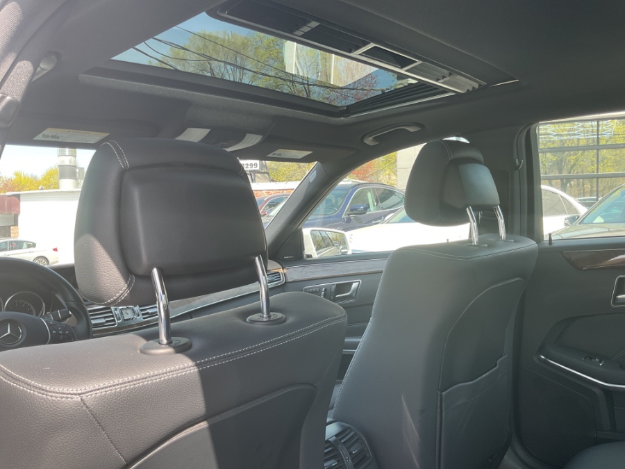 2015 Mercedes-Benz E-Class 4dr Sdn E 350 Luxury 4MATIC, available for sale in Waterbury, Connecticut | Jim Juliani Motors. Waterbury, Connecticut 2015 Mercedes-Benz E-Class 4dr Sdn E 350 Luxury 4MATIC, available for sale in Waterbury, Connecticut | Jim Juliani Motors. Waterbury, Connecticut