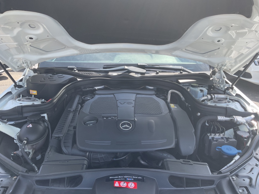 2015 Mercedes-Benz E-Class 4dr Sdn E 350 Luxury 4MATIC, available for sale in Waterbury, Connecticut | Jim Juliani Motors. Waterbury, Connecticut 2015 Mercedes-Benz E-Class 4dr Sdn E 350 Luxury 4MATIC, available for sale in Waterbury, Connecticut | Jim Juliani Motors. Waterbury, Connecticut