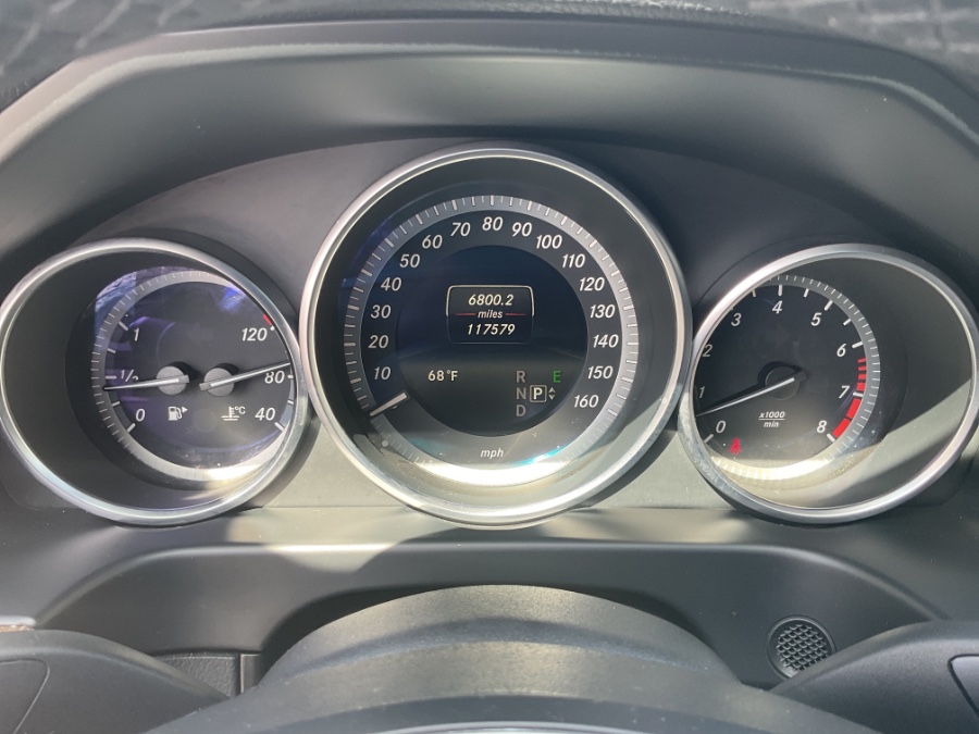2015 Mercedes-Benz E-Class 4dr Sdn E 350 Luxury 4MATIC, available for sale in Waterbury, Connecticut | Jim Juliani Motors. Waterbury, Connecticut 2015 Mercedes-Benz E-Class 4dr Sdn E 350 Luxury 4MATIC, available for sale in Waterbury, Connecticut | Jim Juliani Motors. Waterbury, Connecticut