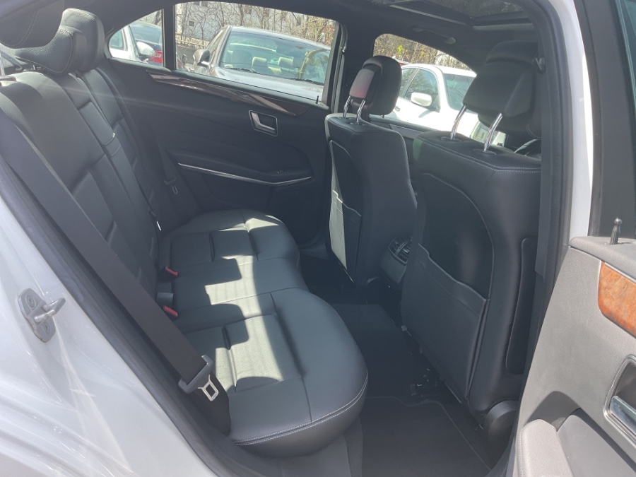 2015 Mercedes-Benz E-Class 4dr Sdn E 350 Luxury 4MATIC, available for sale in Waterbury, Connecticut | Jim Juliani Motors. Waterbury, Connecticut 2015 Mercedes-Benz E-Class 4dr Sdn E 350 Luxury 4MATIC, available for sale in Waterbury, Connecticut | Jim Juliani Motors. Waterbury, Connecticut