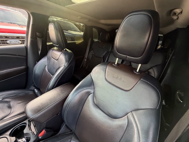 2015 Jeep Cherokee 4WD 4dr Limited, available for sale in Huntington Station, New York | Huntington Auto Mall. Huntington Station, New York 2015 Jeep Cherokee 4WD 4dr Limited, available for sale in Huntington Station, New York | Huntington Auto Mall. Huntington Station, New York