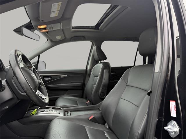 2021 Honda Pilot Special Edition, available for sale in Stratford, Connecticut | Wiz Leasing Inc. Stratford, Connecticut 2021 Honda Pilot Special Edition, available for sale in Stratford, Connecticut | Wiz Leasing Inc. Stratford, Connecticut