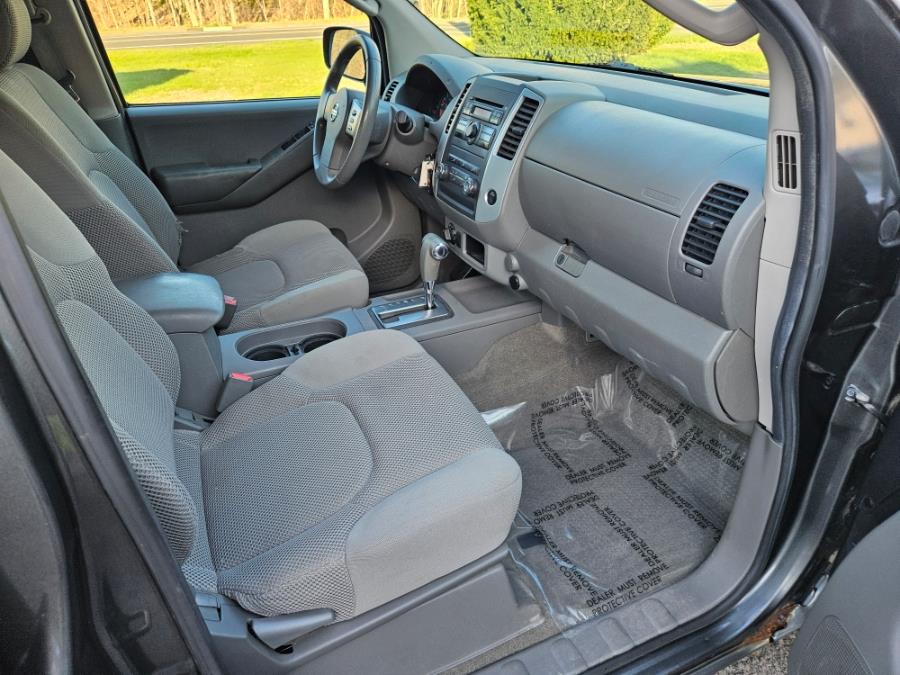 2009 Nissan Frontier 4WD Crew Cab LWB Auto SE, available for sale in East Windsor, Connecticut | Toro Auto. East Windsor, Connecticut 2009 Nissan Frontier 4WD Crew Cab LWB Auto SE, available for sale in East Windsor, Connecticut | Toro Auto. East Windsor, Connecticut