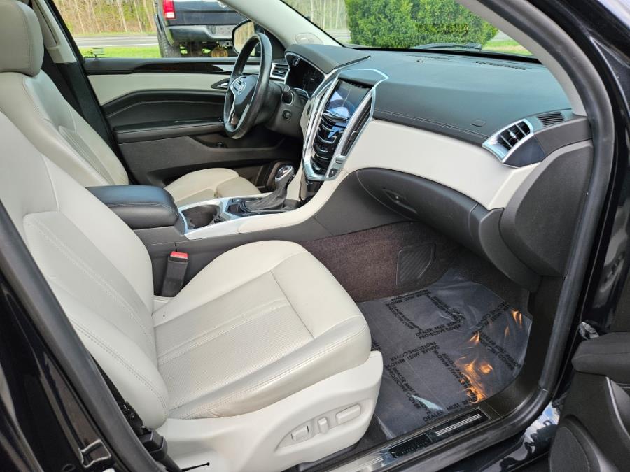 2014 Cadillac SRX AWD 4dr Luxury Collection, available for sale in East Windsor, Connecticut | Toro Auto. East Windsor, Connecticut 2014 Cadillac SRX AWD 4dr Luxury Collection, available for sale in East Windsor, Connecticut | Toro Auto. East Windsor, Connecticut