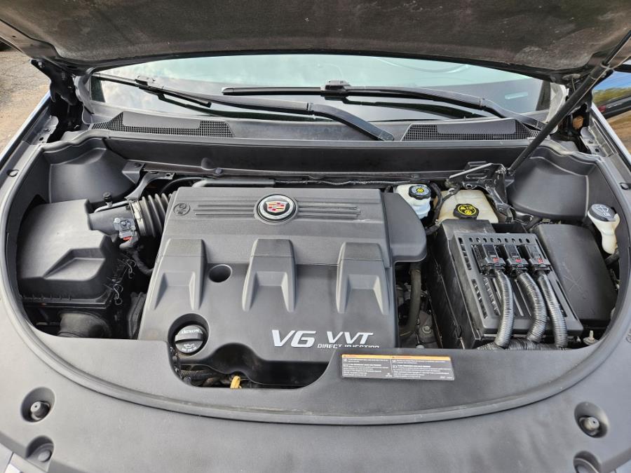 2014 Cadillac SRX AWD 4dr Luxury Collection, available for sale in East Windsor, Connecticut | Toro Auto. East Windsor, Connecticut 2014 Cadillac SRX AWD 4dr Luxury Collection, available for sale in East Windsor, Connecticut | Toro Auto. East Windsor, Connecticut