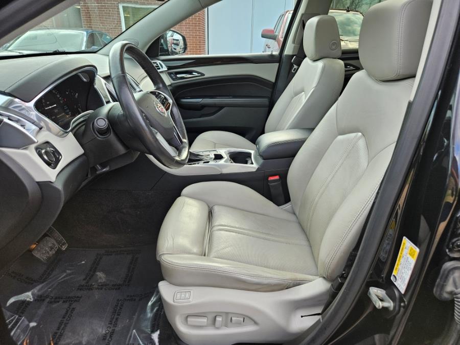 2014 Cadillac SRX AWD 4dr Luxury Collection, available for sale in East Windsor, Connecticut | Toro Auto. East Windsor, Connecticut 2014 Cadillac SRX AWD 4dr Luxury Collection, available for sale in East Windsor, Connecticut | Toro Auto. East Windsor, Connecticut